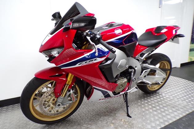 HONDA CBR1000RR FIREBLADE SP