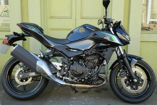 KAWASAKI Z500