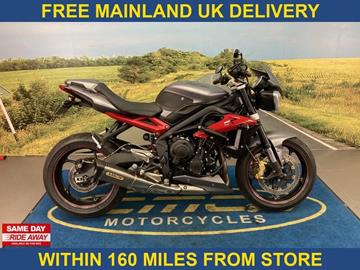 TRIUMPH STREET TRIPLE 765 RS