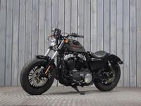 HARLEY-DAVIDSON SPORTSTER 1200