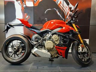 DUCATI STREETFIGHTER V4S 