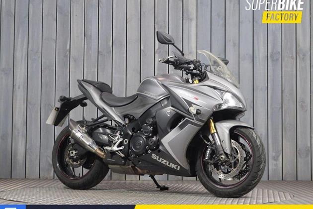 SUZUKI GSX-S1000F