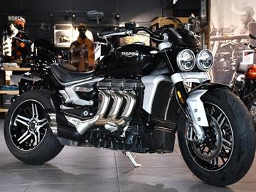 TRIUMPH ROCKET III GT