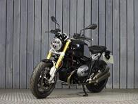 BMW R NINE T