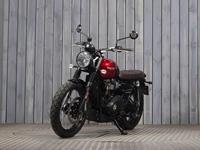 TRIUMPH STREET SCRAMBLER