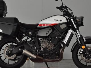 YAMAHA XSR700 