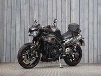 TRIUMPH SPEED TRIPLE 1050