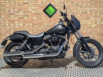 HARLEY-DAVIDSON STREET BOB