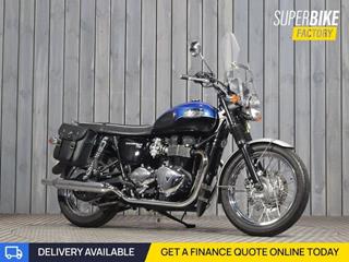 TRIUMPH BONNEVILLE T100 