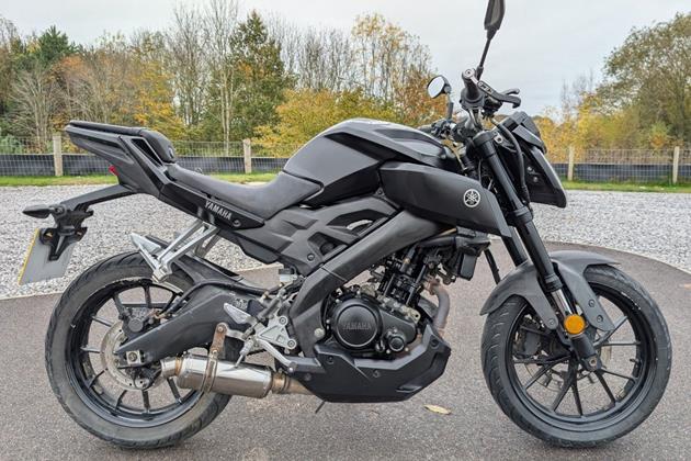 YAMAHA MT-125