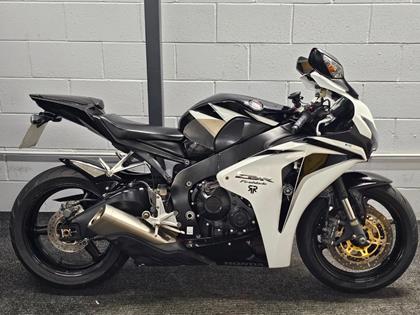 HONDA CBR1000RR FIREBLADE