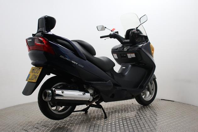 SUZUKI BURGMAN 400