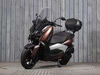 YAMAHA XMAX 300