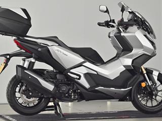 HONDA X-ADV 