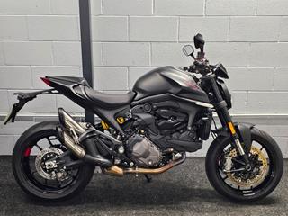 DUCATI MONSTER+ 937 