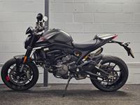 DUCATI MONSTER+ 937