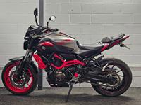 YAMAHA MT-07