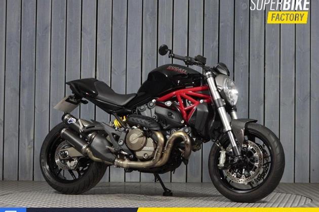 DUCATI MONSTER 821