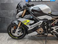 BMW S1000R