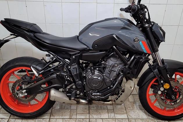 YAMAHA MT-07