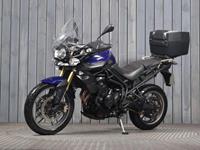 TRIUMPH TIGER 800