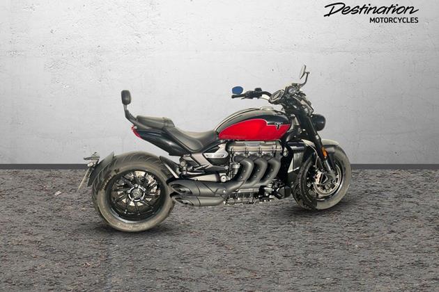 TRIUMPH ROCKET III GT