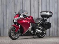 HONDA VFR1200F