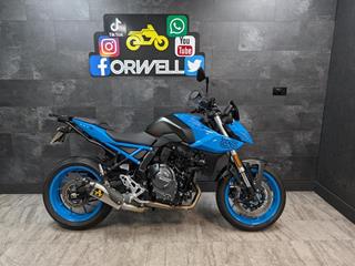 SUZUKI GSX-8S 