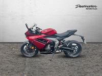 TRIUMPH DAYTONA 660