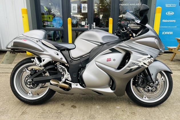 SUZUKI GSX1300R HAYABUSA