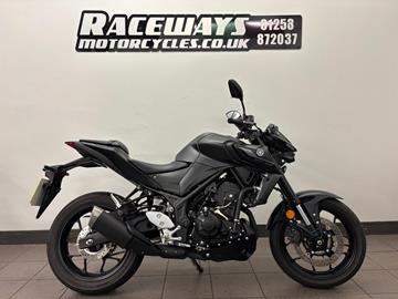 YAMAHA MT-03