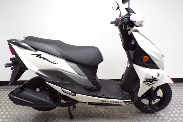 SUZUKI AVENIS 125