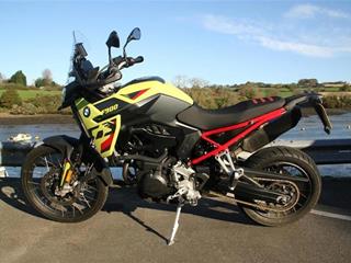 BMW F900GS 