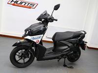 YAMAHA RAYZR 125