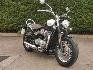 TRIUMPH SPEEDMASTER 1200 