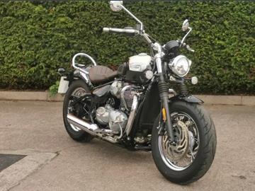 TRIUMPH SPEEDMASTER 1200