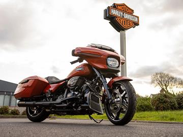 HARLEY-DAVIDSON STREET GLIDE