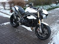 TRIUMPH SPEED TRIPLE 1050 RS