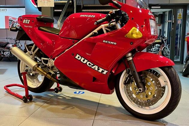 DUCATI 851