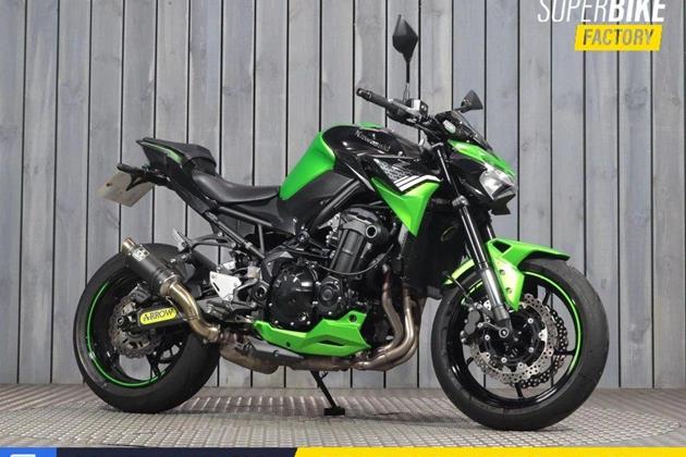 KAWASAKI Z900