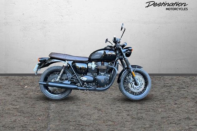 TRIUMPH BONNEVILLE T120 BLACK