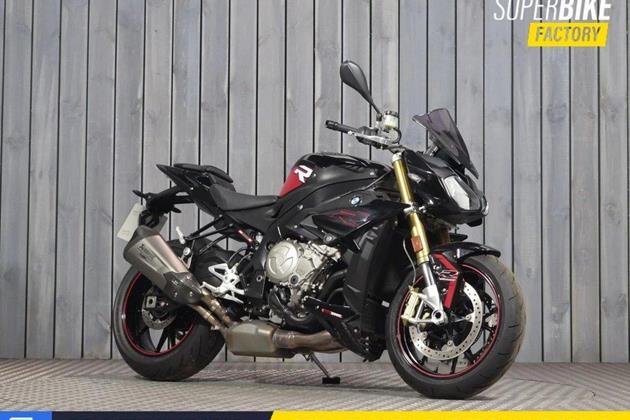 BMW S1000R