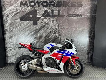 HONDA CBR1000RR FIREBLADE