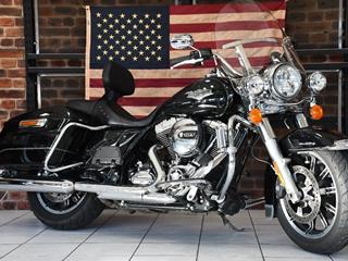 HARLEY-DAVIDSON ROAD KING 