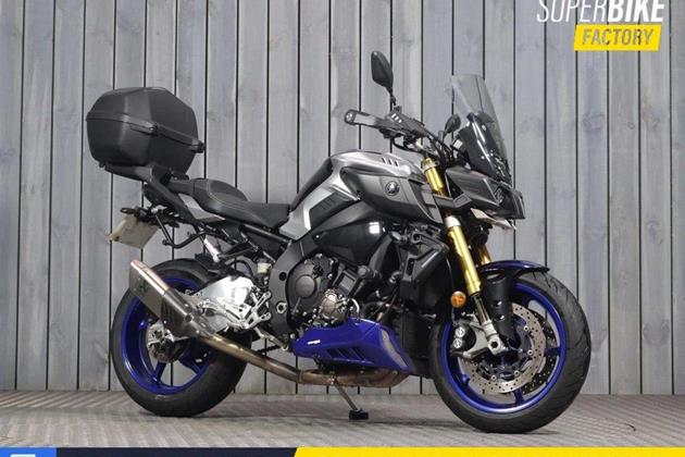 YAMAHA MT-10