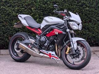 STREET TRIPLE 675 