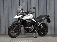 TRIUMPH TIGER 900