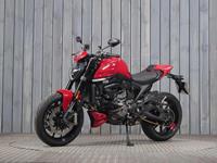 DUCATI MONSTER 900