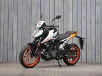 KTM 125 DUKE