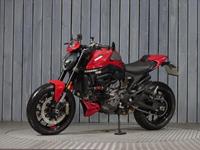 DUCATI MONSTER 900